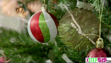 Nonton Christmas Had These Two Teens Horny For Stepbrother His Huge Cock thumbnail