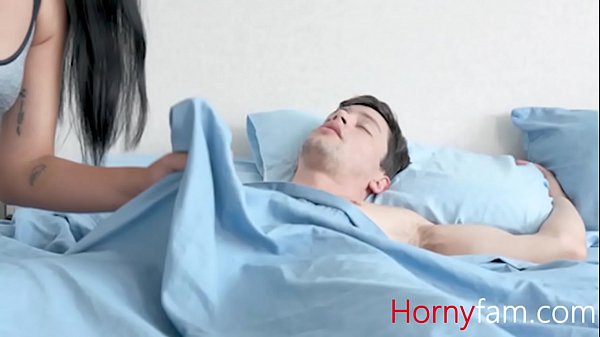 Play MP4 - Encouring StepSiblings TO Be More Sexually Active With Eachother