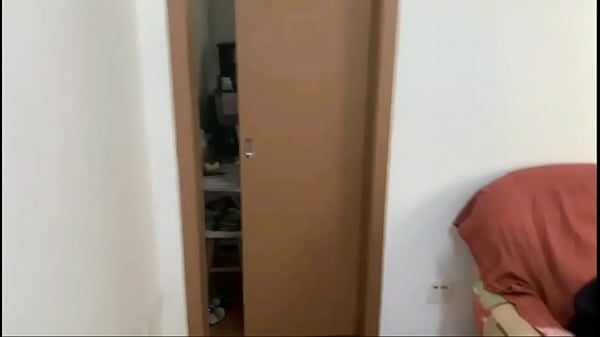 Play MP4 - Minha Rola Minha Vida&colon; Corretor Safado Comeu a Dona Fogosa