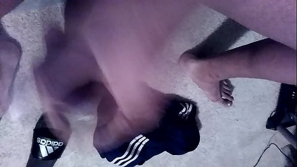 Stroking before work 