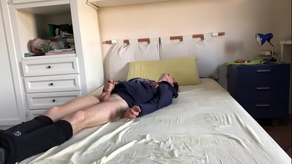 Play MP4 - Fetish at e