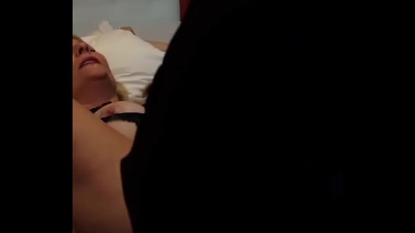 V&iacute;deo 24/30: aqui eu estou dando para o MAIOR PAU QUE ACHEI: 26 cm. E ainda botei o Fl&aacute;vio pra gravar. Ele que lute!!! 