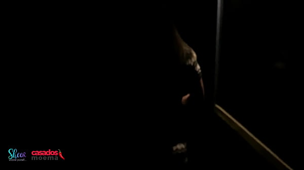 Nonton Casados Moema O Plug No C&uacute; thumbnail