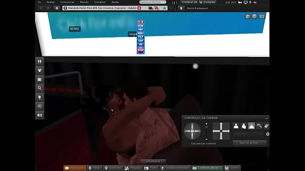 assistindo um filme no second life 