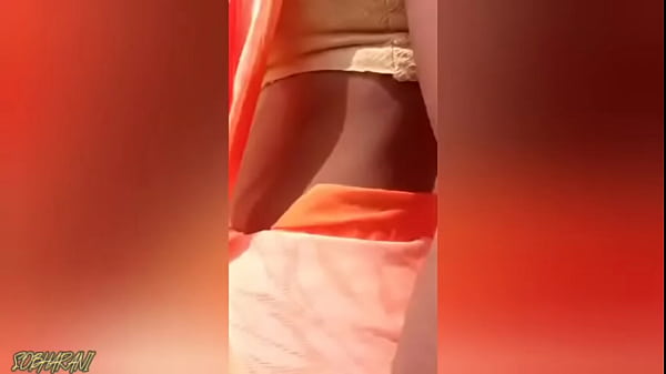 Nonton गेहूं के खेत में शोभा भाभी पेशाब कर दी फिर चूत में उंगली करके मॉल निकाली thumbnail