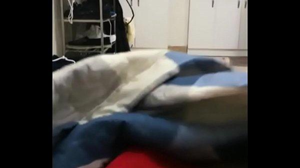 Khoe M&ocirc;ng Sịp đỏ thumbnail