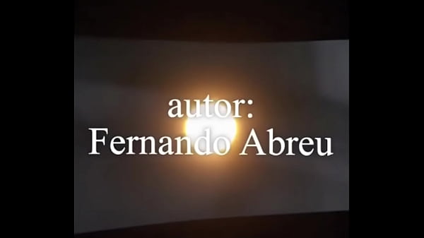 Nonton Loira Linda Nos Jardins Correndo Pra Os Bra&ccedil;os De Um Homem thumbnail