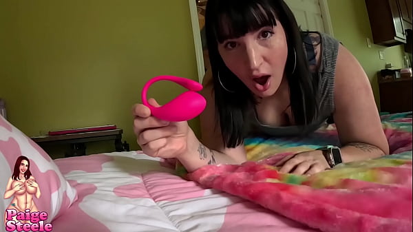 Realtor Rides Her Way Into An Offer ( Video) thumbnail