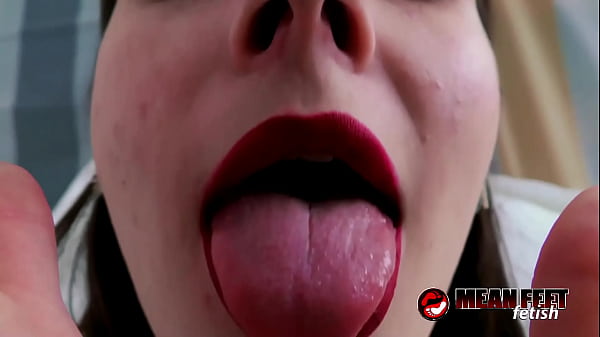 Horny babe ziva fey teases her big boobs on cam 