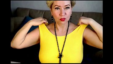 My wife is a cool webcam slut-14 .!. )) Hot mature bitch in yellow dress...