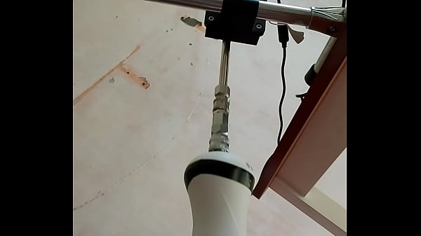 Play MP4 - Fucked by a robot 2