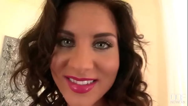 The plaid skirt peeler 