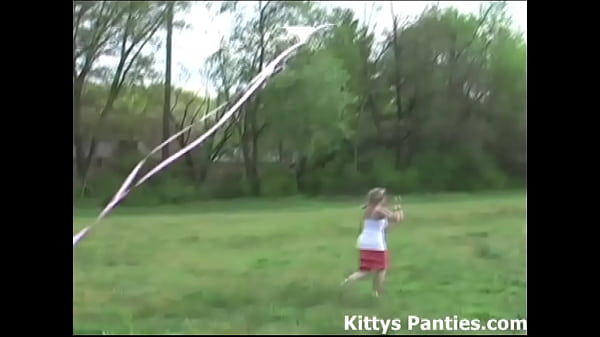 Come outside and play withme