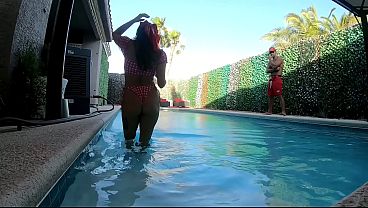 Nonton Fucking A Pool Party Slut While On Duty thumbnail