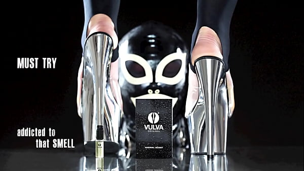 SMELL_her useddirty panties when everyou want