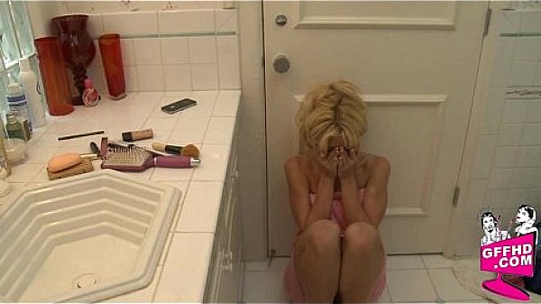 Sensual lesbains 0028 