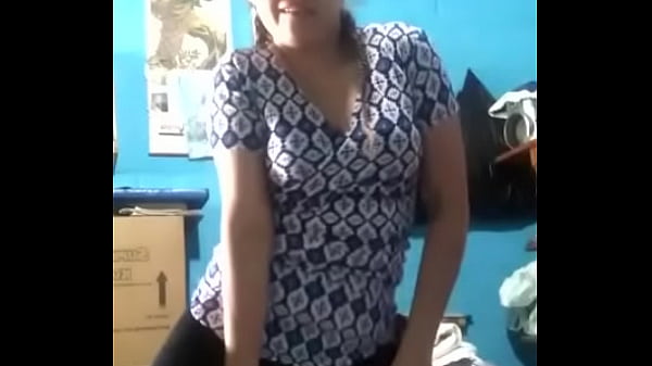 Nonton Como Baila De Rico La Perra thumbnail