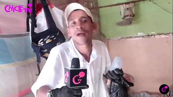 Nonton Se Sobrevive En La Miseria De La Ola Migratoria thumbnail