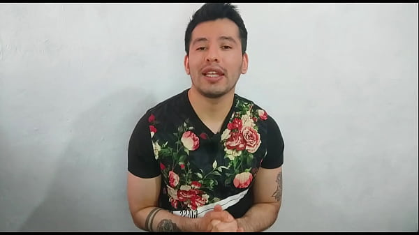 Maestro de zumba dotado de 20cm de vergota me penetra pero al final le meto mi dildo de 23cm! Relato sexual