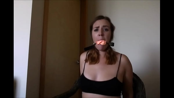 Sexy Amateur Roleplaying A Helpless Bondage Captive thumbnail