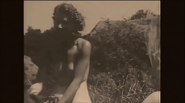 Dark Lantern Entertainment presents 'Beauty And The Beast'