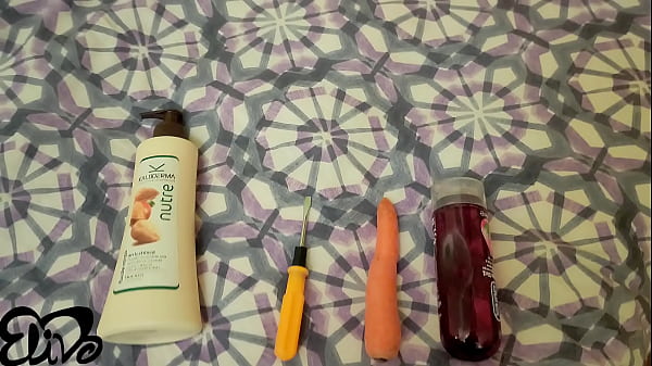 Nonton Cos'hanno In Comune Una Carota Ed Un Cacciavite Scoprilo In Questo Video! thumbnail