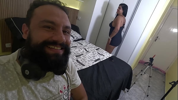 Nonton Exibicionismo Virtual Que Paga Bem! Casal Faz Show No Celular E Ganha Putaria Ao Vivo! thumbnail