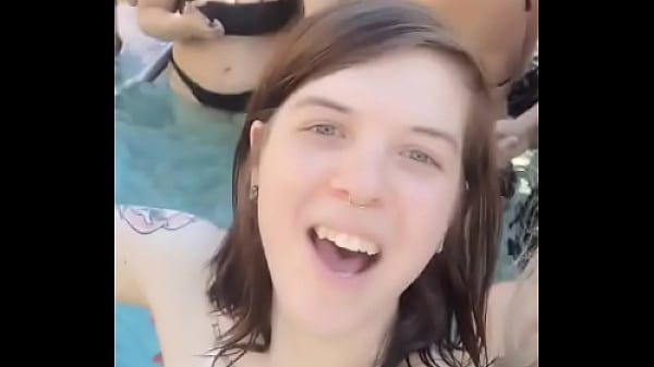 Had fun at a beach club today~ not there anymore 