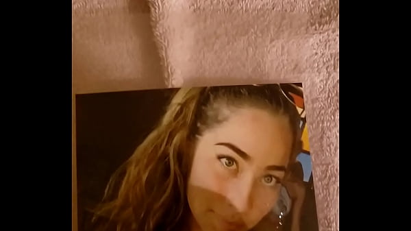 Play MP4 - Tribute To Pretty Beach Babe