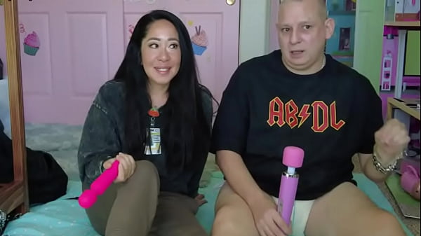 diaperperv talks about setting and preparing_for an ABDL scene or session