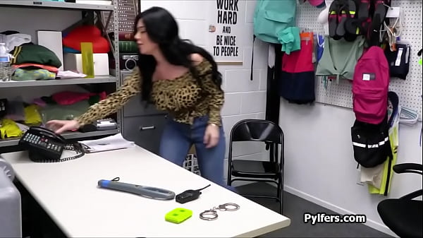 Nonton Curvy Pilfer Bends Over For Deep Drilling At The Back Room thumbnail