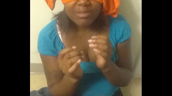 Play MP4 - MzKiwi and the Candy Stick