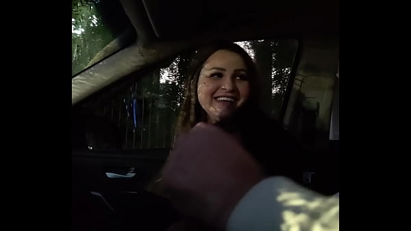 Mamada No Carro No Estacionamento Do Parque (sem Censura) thumbnail