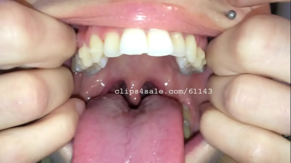 Play MP4 - Mouth Fetish - Vyxen's Mouth