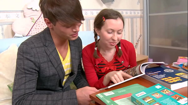 Nonton Daisy Dalton Tried Community College For A Semester And Decided It Wasn't For Her thumbnail