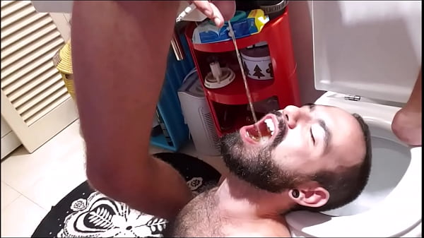 Play MP4 - My mouth full of piss&excl;