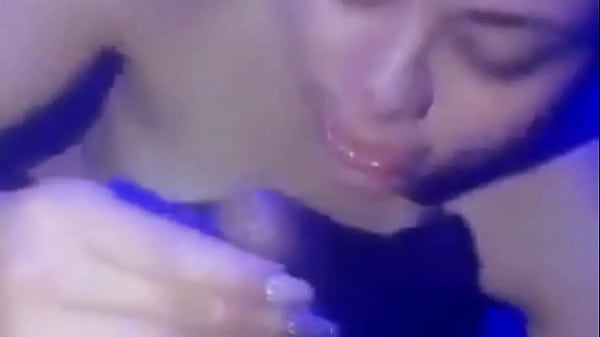 Me Deja Con Ganas Y Me Follo A Su Mejor Amigo Desvergudo thumbnail