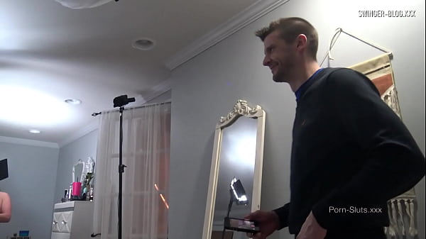 MILF in sexy lingerie gets her_wet pussy licked in amateur video