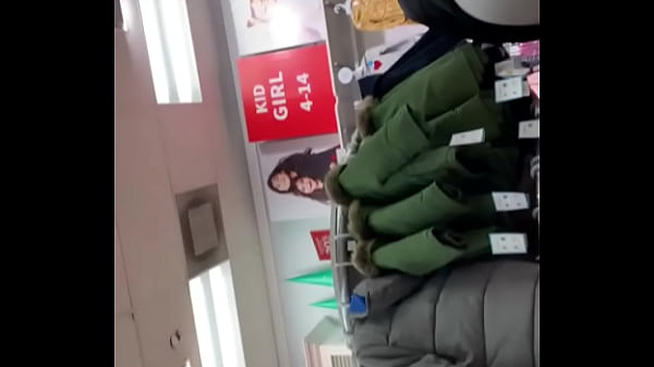 Booty in grey leggings 