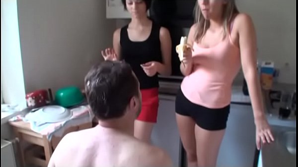 Play MP4 - Young Humiliatrix