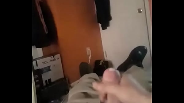 Nonton Masturbating thumbnail