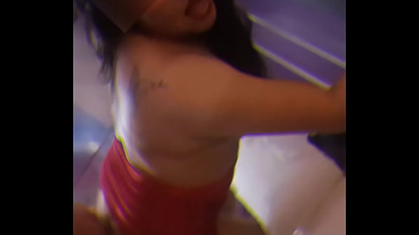 Toda Puta Hot Wife Cogiendo Con Su Corneador Antes De Que Su Marido Vea thumbnail