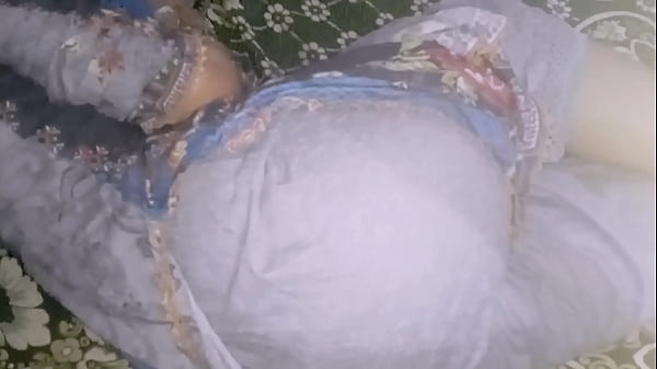 desi_housewife fuckedin a lonely house by her elder_brother_in law Morning Sex With_Wife