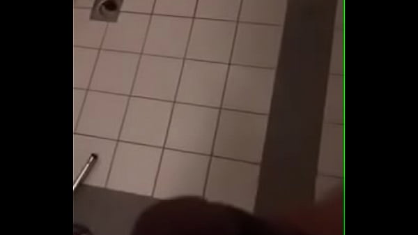 4618AA26-59FD-42A2-B9F3-44D5D92125D5.MOV 