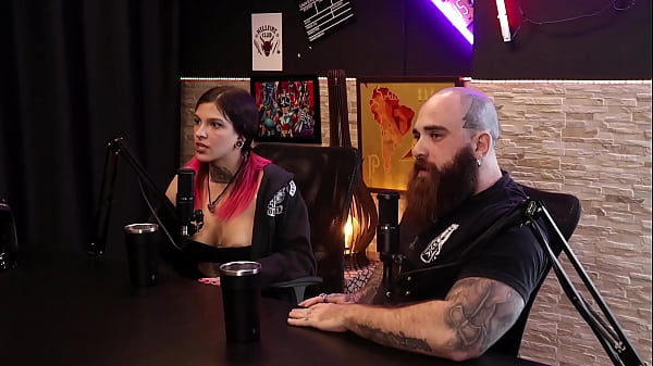 Play MP4 - MELHORES MOMENTOS DO QWEEN E IRON BIKER NO SENSUAL CAST - PARTE 10 &lpar;WATCH ON&colon; SHEER&sol;RED&rpar;