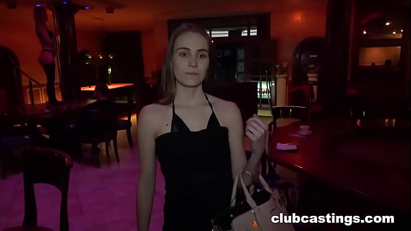 Play MP4 - Nela Decker's first experience in a nightclub