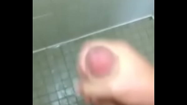 Horny Teen Cums In Shower