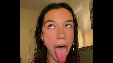 I wants someone tribute me please 