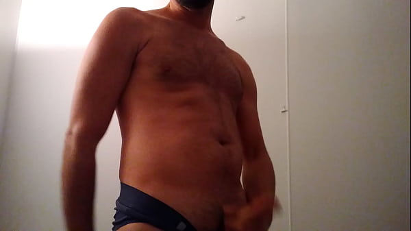 Play MP4 - Cachorrito pajeandose