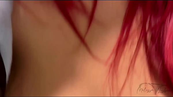 Vespera de ano novo e a loja estava aberta 24hr e a putinha querendo foder no banheiro sem se importar se fomos pegos no flagra 